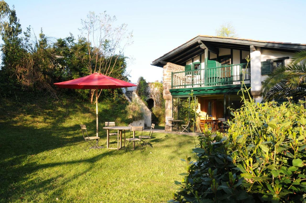 Domaine Xixtaberri Hotel Cambo-les-Bains Exterior photo